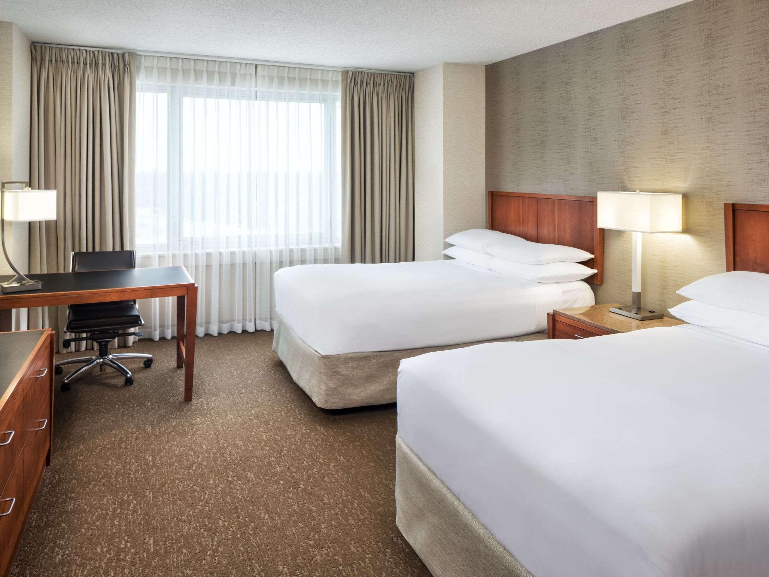 Отель Hyatt Centric Chicago Ohare Розмонт Экстерьер фото
